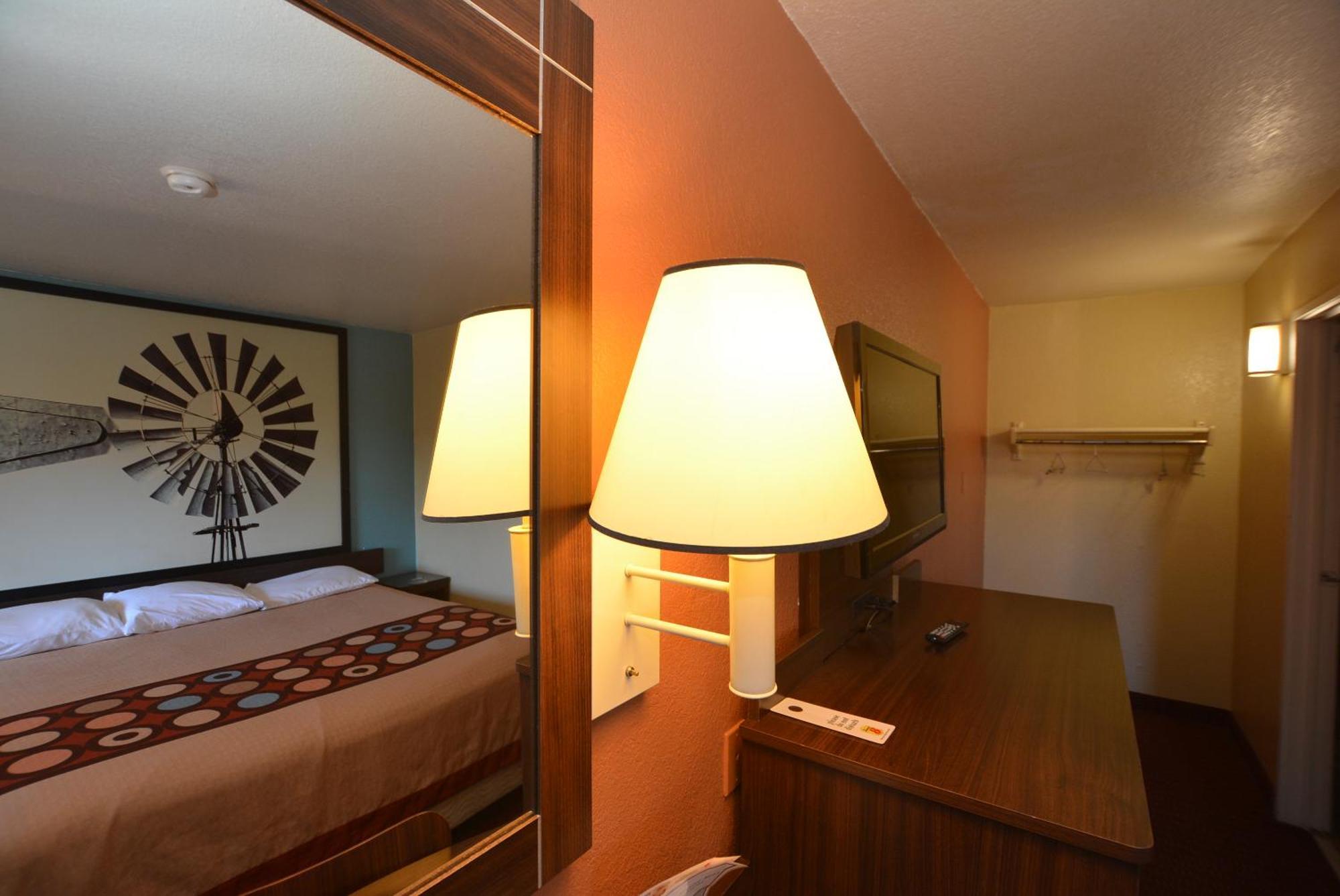 Super 8 By Wyndham Midwest City Ok Cameră foto